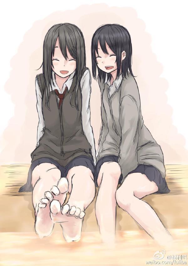 拉拉福利：「百合居」断背山下，百合花开，二次元向